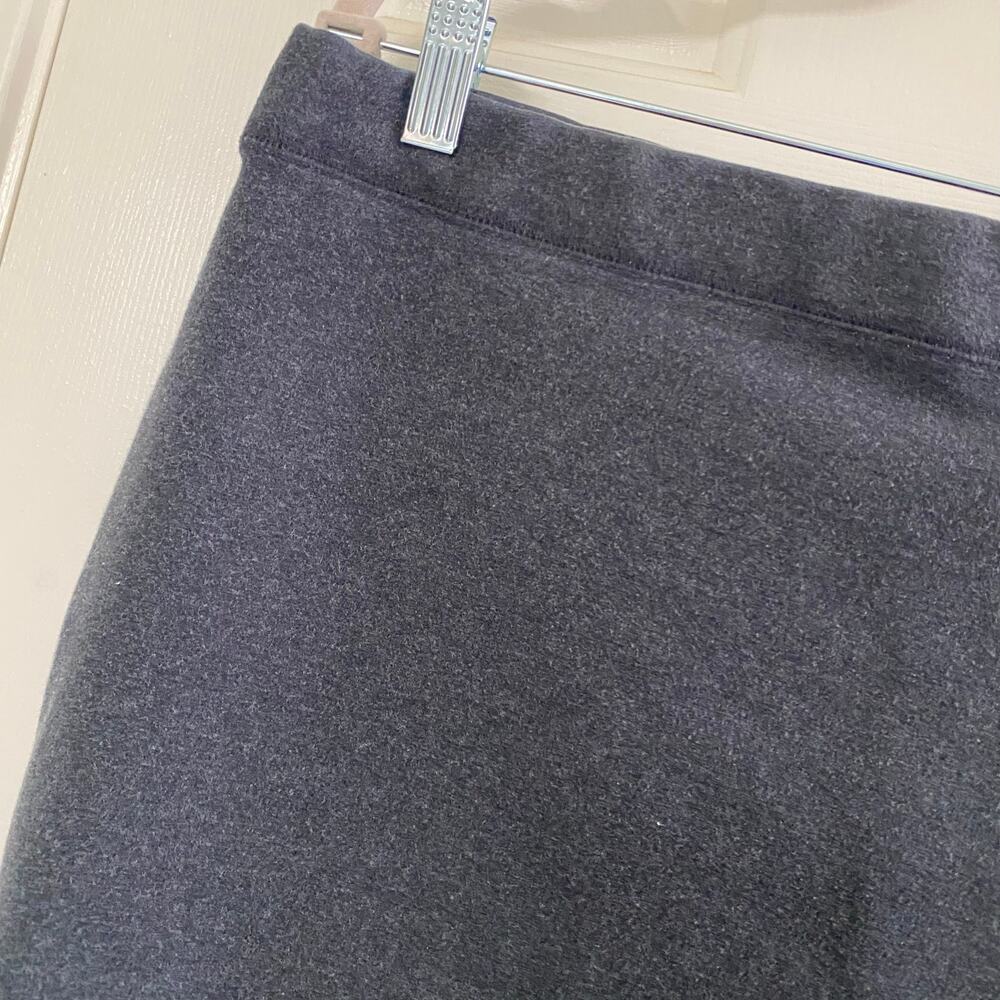 OLD NAVY • Dark Gray Fitted Business Casual Pencil Skirt - Picture 3 of 7